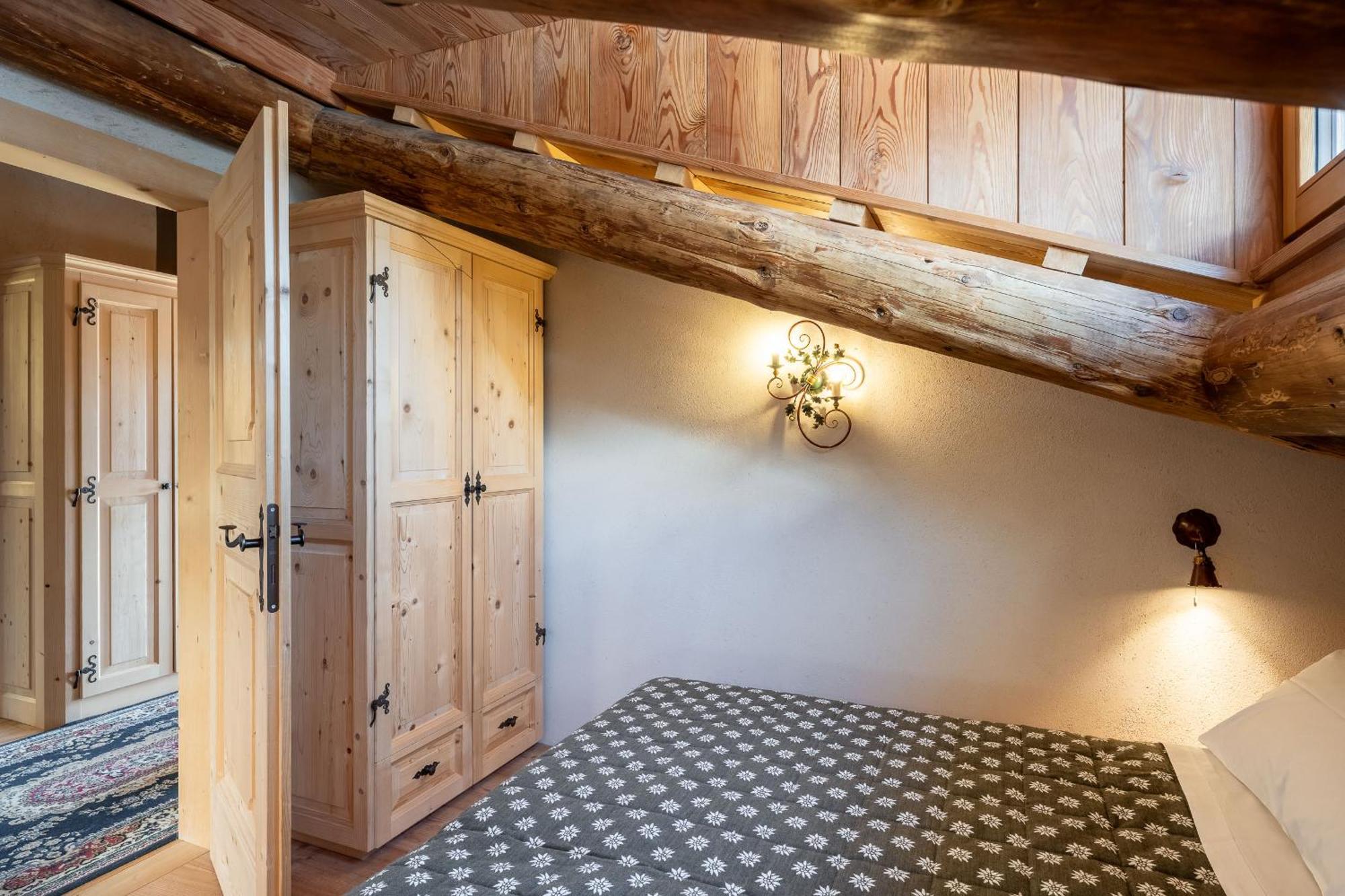 Cortina Lodge 科尔蒂纳丹佩佐 外观 照片