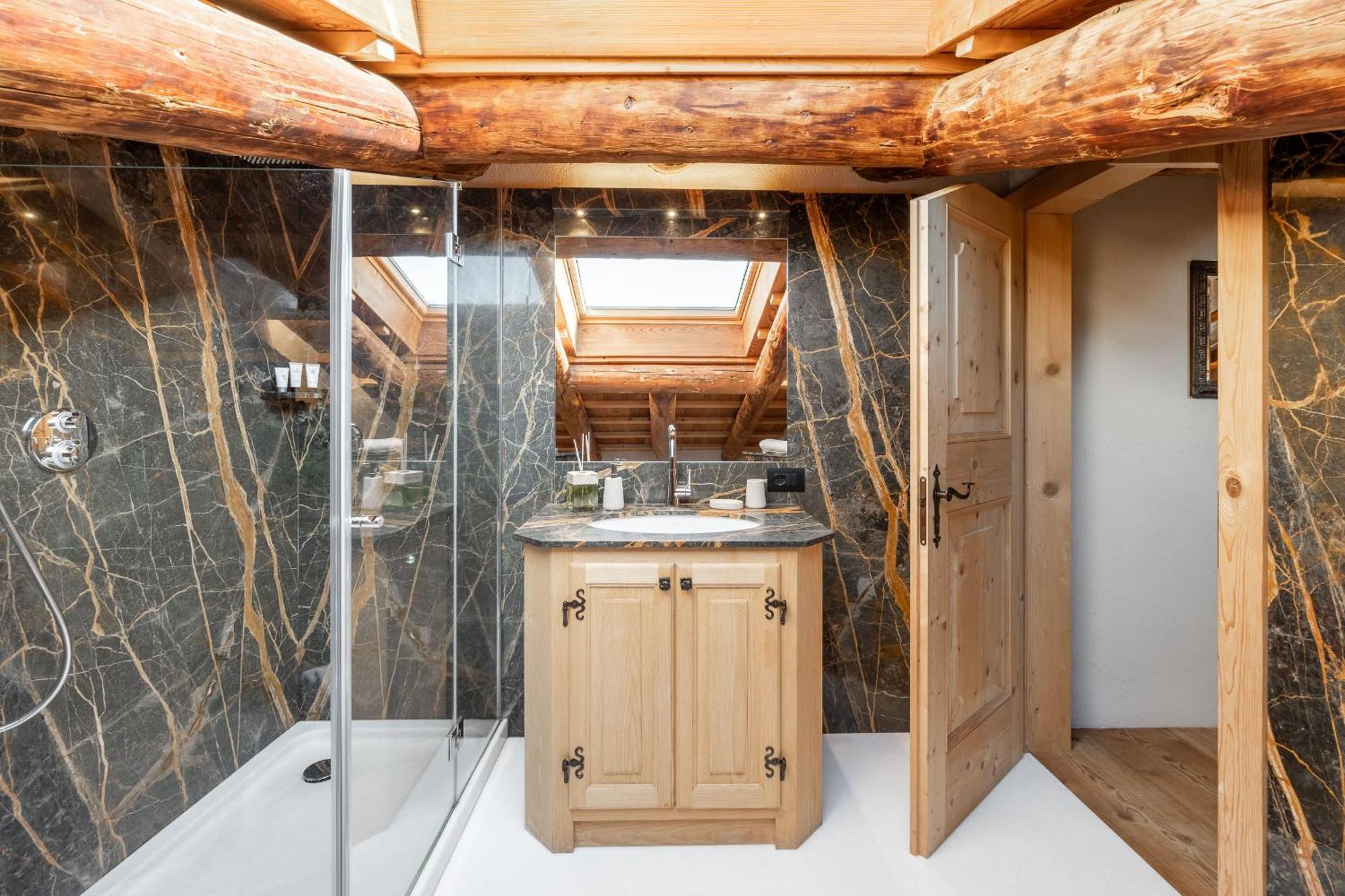 Cortina Lodge 科尔蒂纳丹佩佐 外观 照片